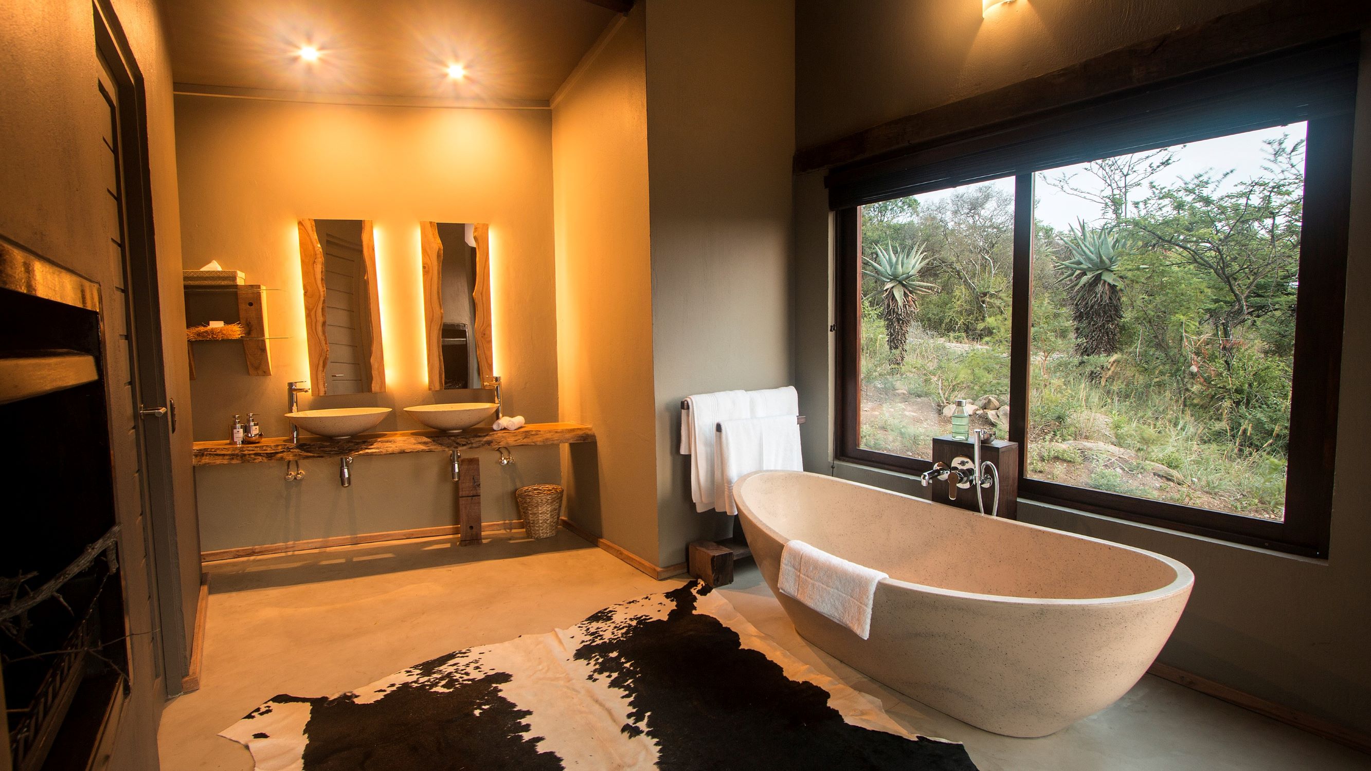 Rhino Ridge Safari Lodge Bathroom Rhino Ridge Safari Lodge Bathroom