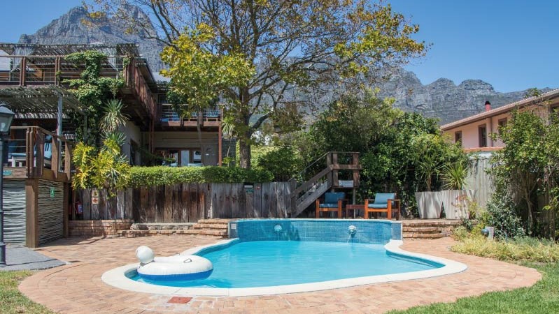 camps-bay-retreat-deck-house-pool