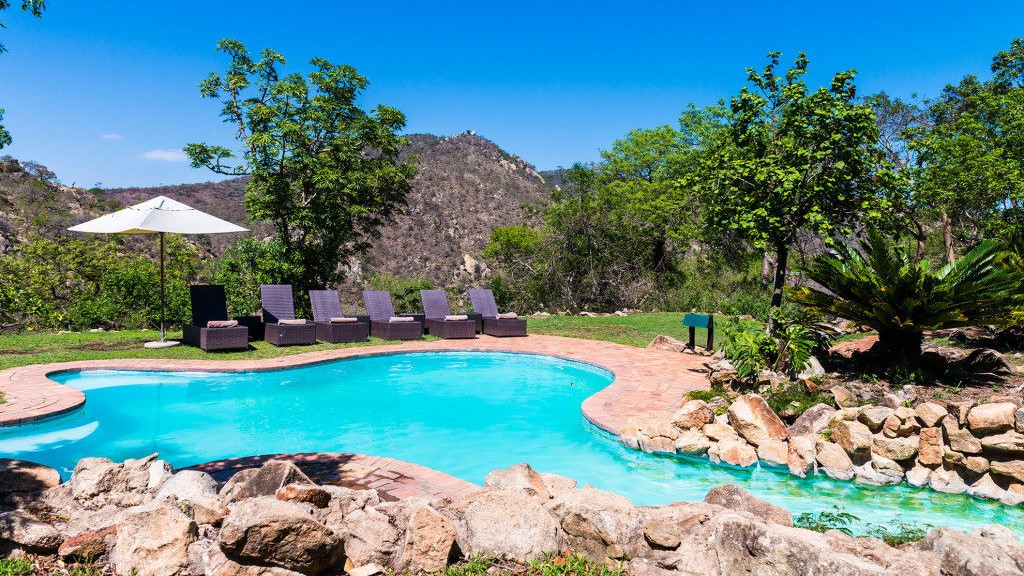 Bongani Mountain Lodge (7) Bongani Mountain Lodge (7)