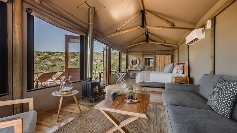 Bukela Game Lodge Luxury Safari Tent (3) Bukela Game Lodge Luxury Safari Tent (3)
