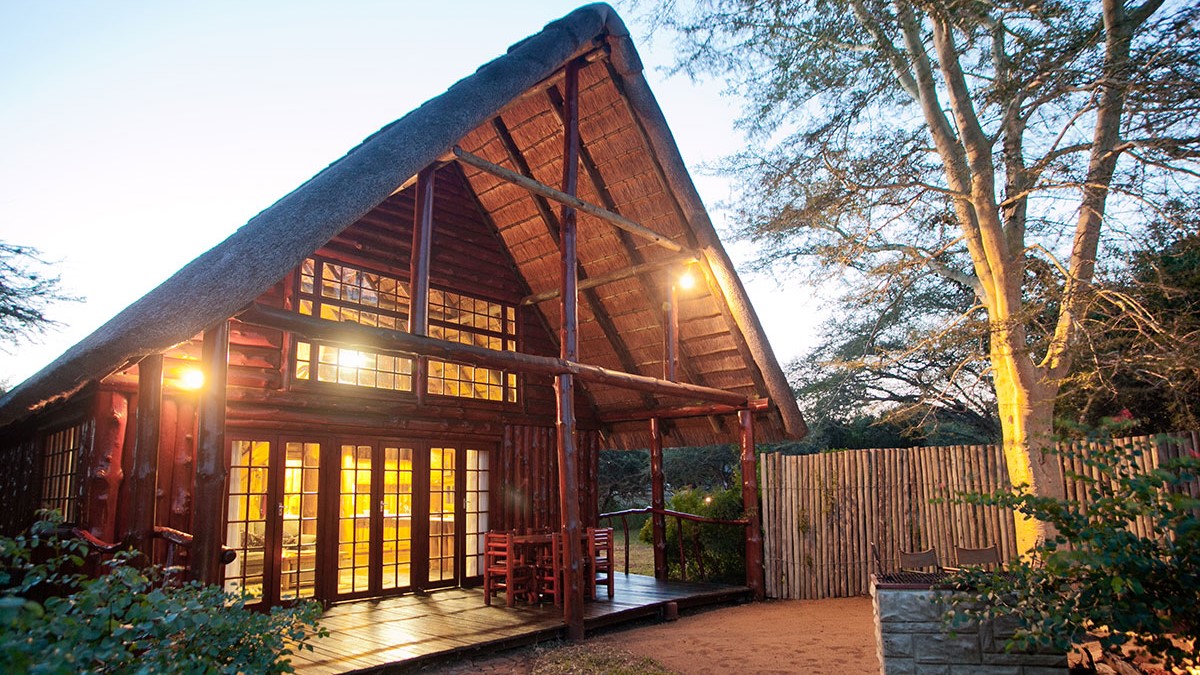 Rhino River Lodge (3) Rhino River Lodge (3)