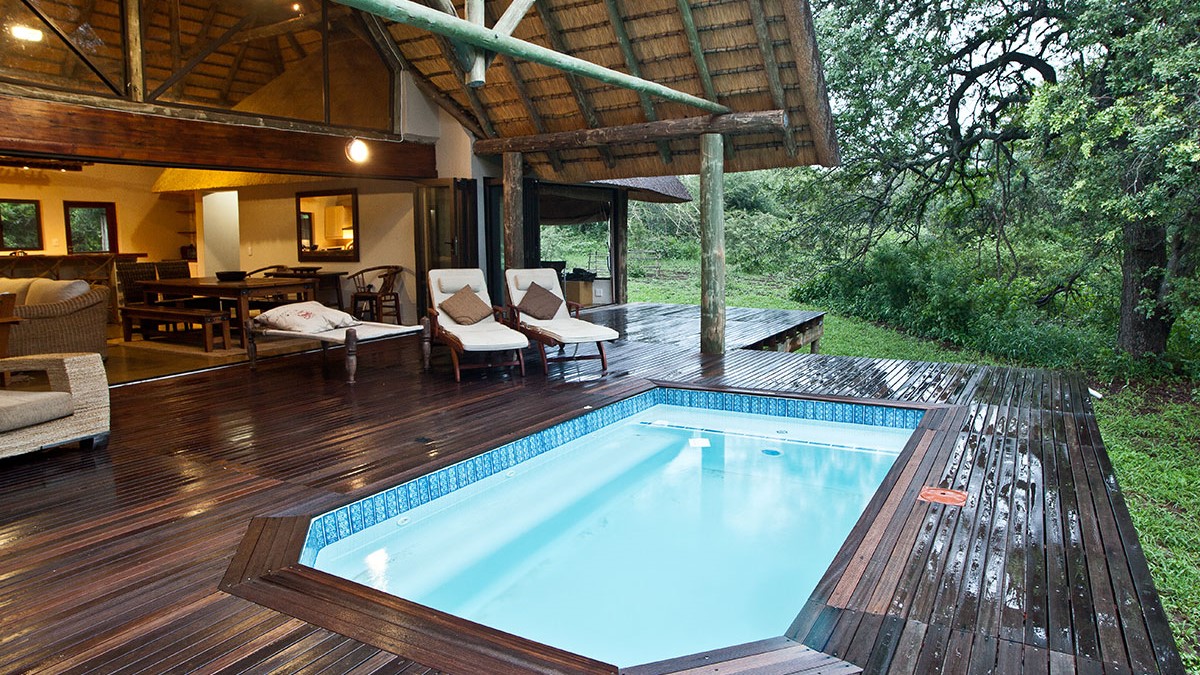 Rhino River Lodge (7) Rhino River Lodge (7)