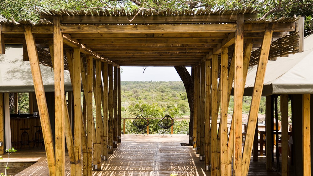 Simbavati Hilltop Lodge (5) Simbavati Hilltop Lodge (5)