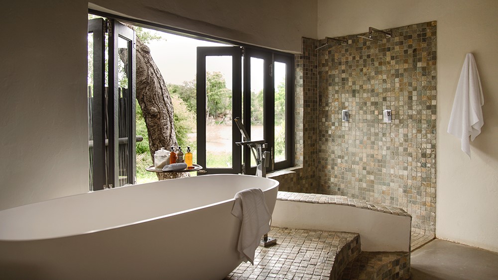 Simbavati River Lodge (7) Simbavati River Lodge (7)
